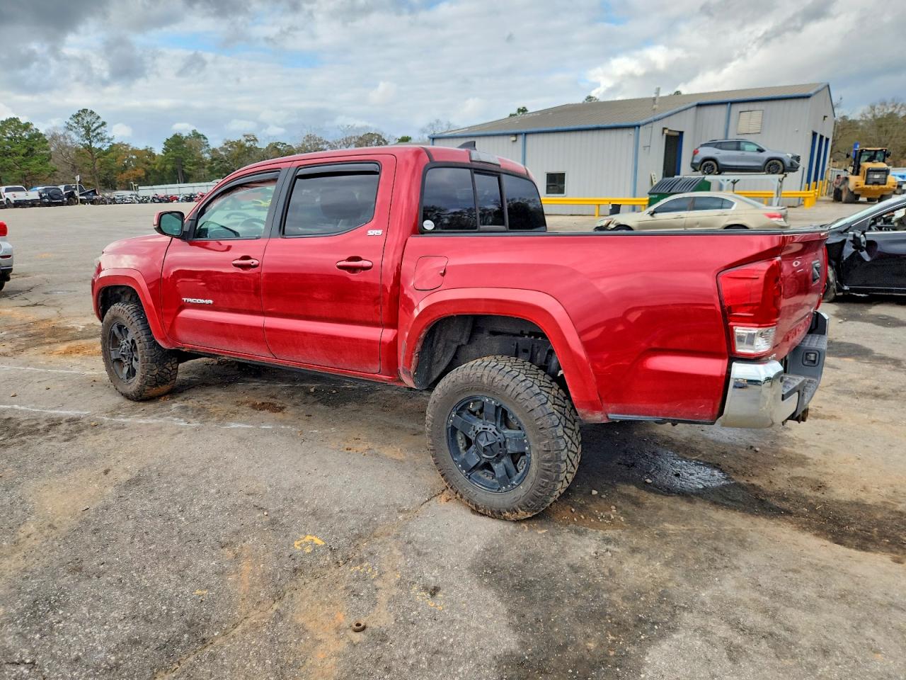 2017 TOYOTA TACOMA SR5 V6 photo 2