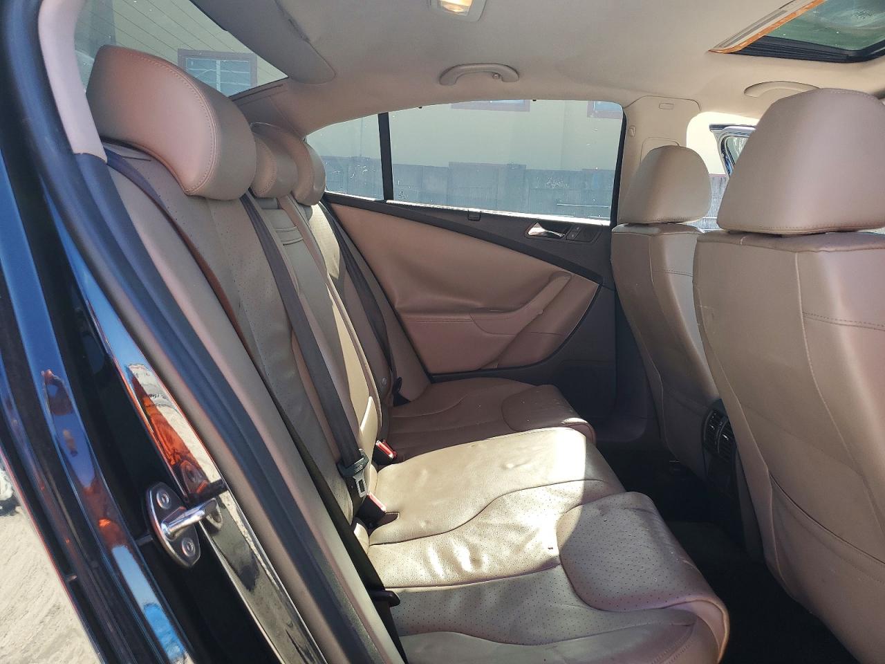 2008 VOLKSWAGEN PASSAT LUX photo 10
