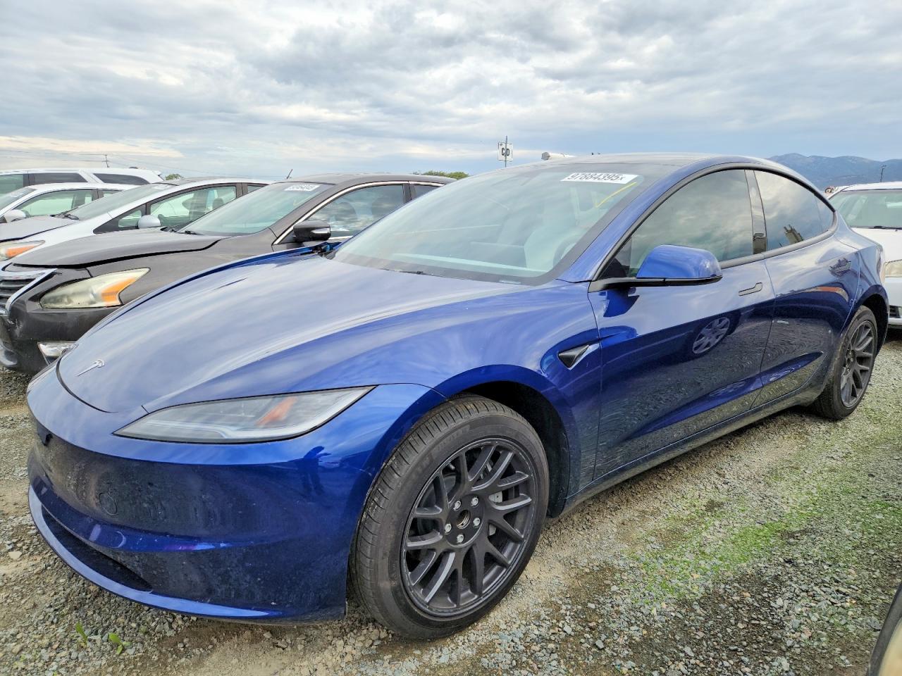2024 TESLA MODEL 3