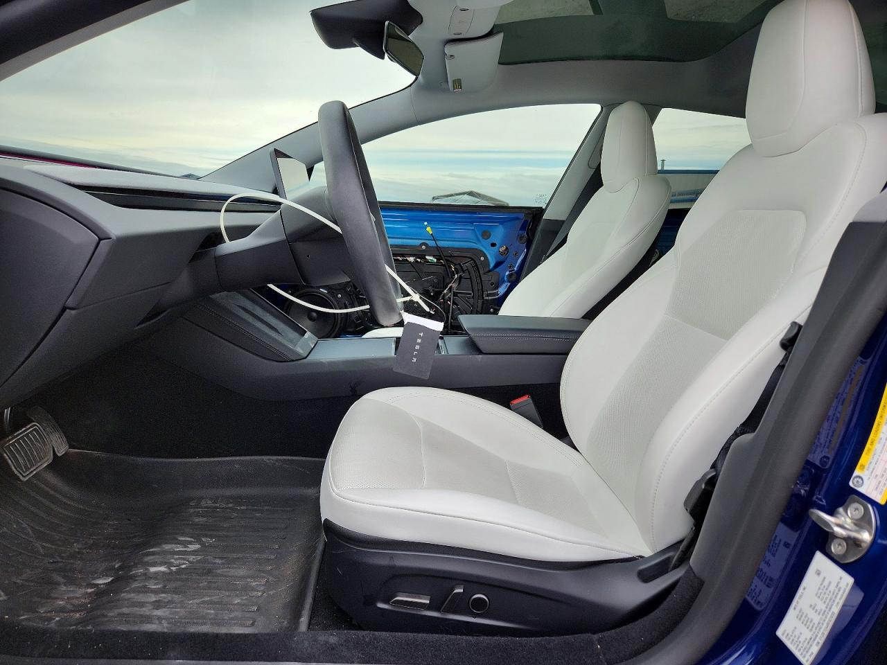 2024 TESLA MODEL 3 photo 7