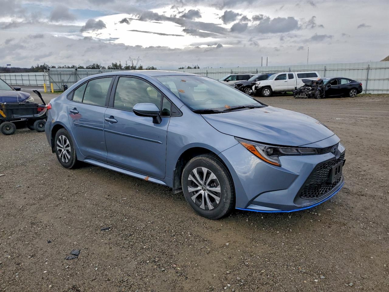 2022 TOYOTA COROLLA LE photo 4