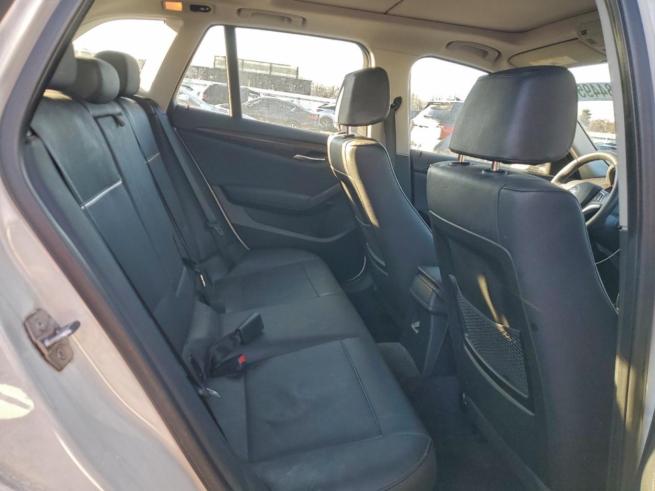 2015 BMW X1 XDRIVE28I photo 11