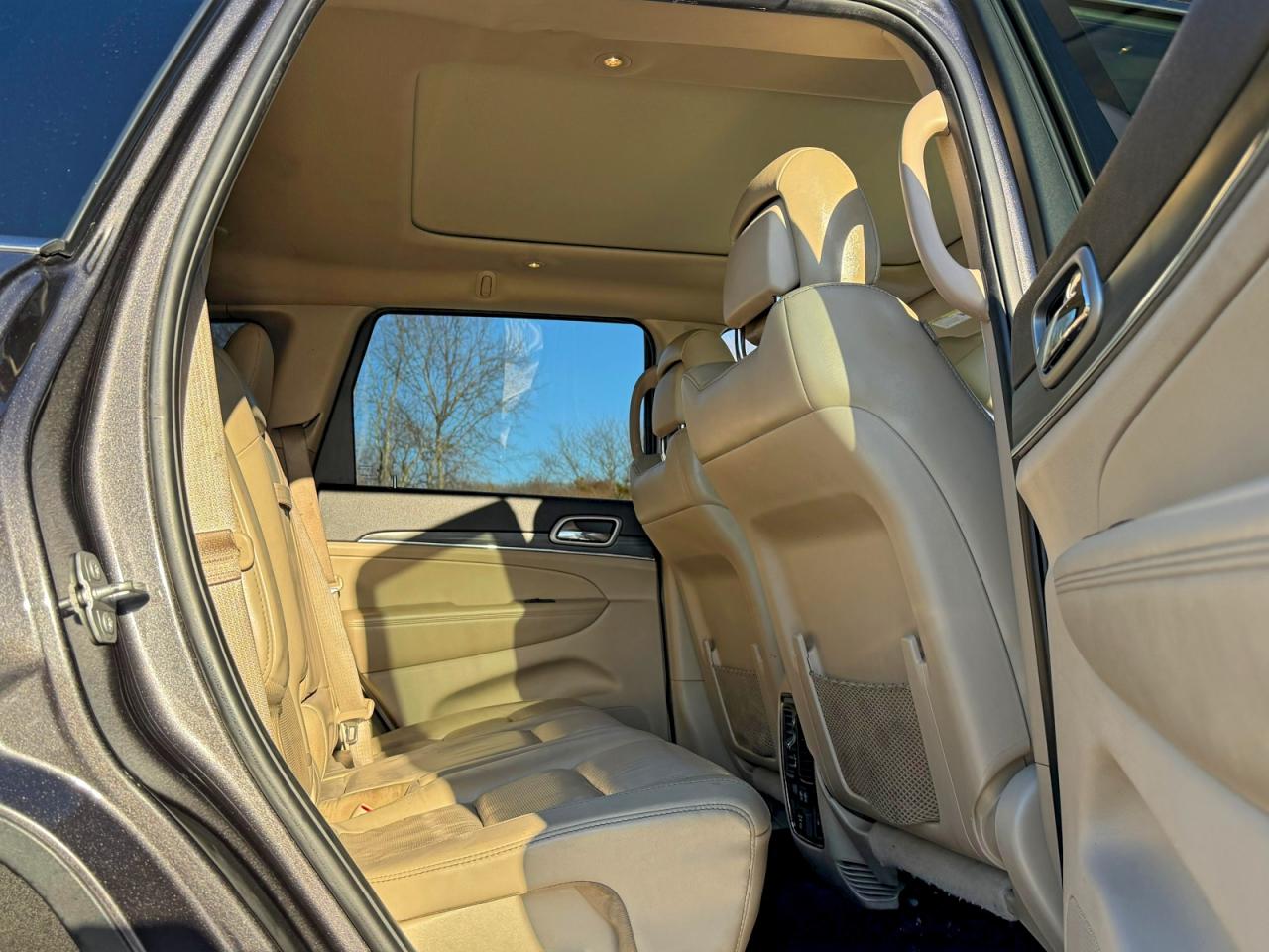 2020 JEEP GRAND CHEROKEE LIMITED photo 6
