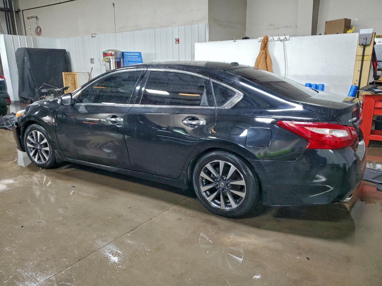 2016 NISSAN ALTIMA 2.5 photo 2