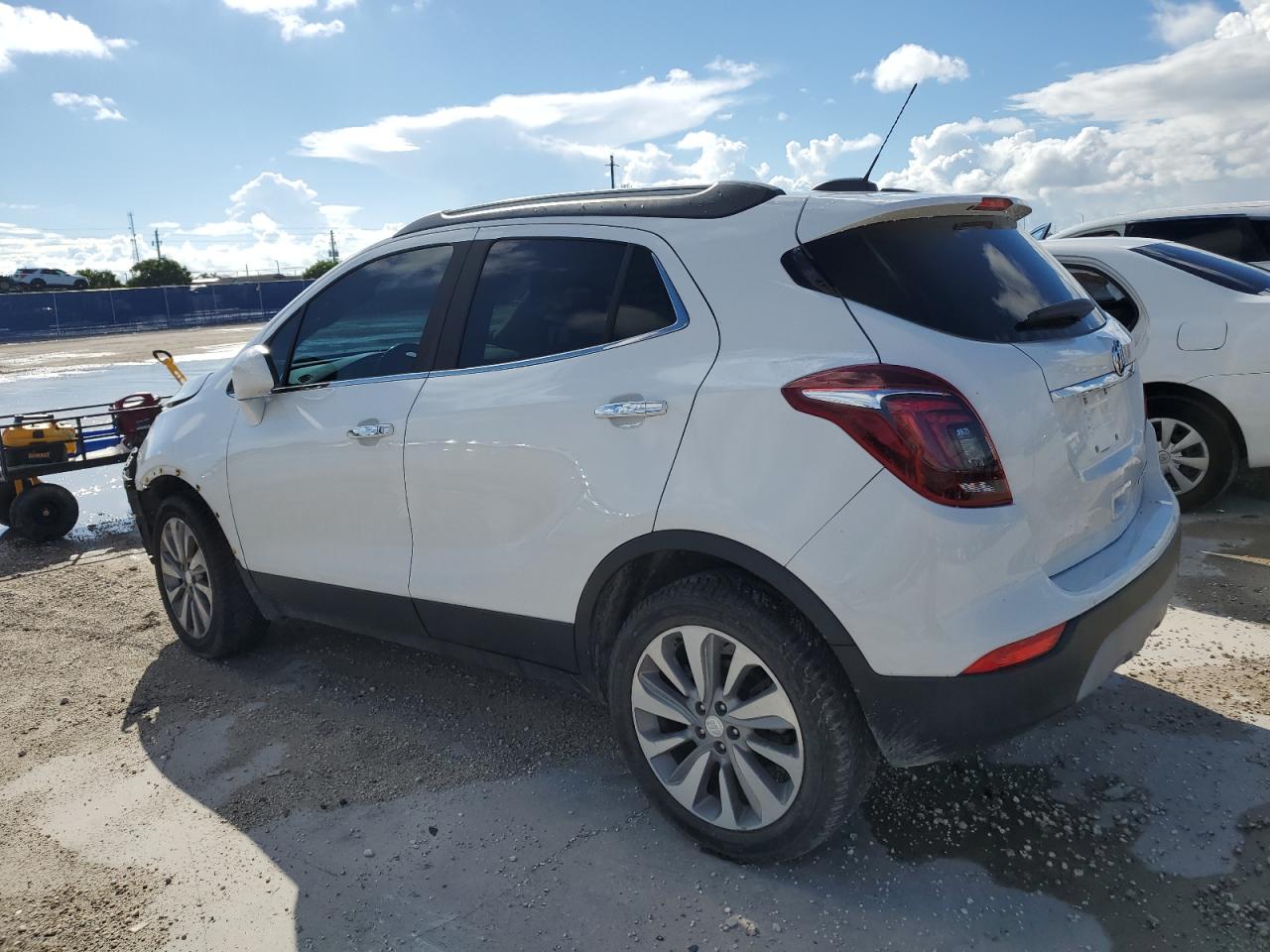 2020 BUICK ENCORE PREFERRED photo 2