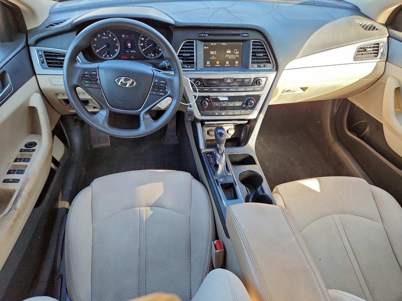 2016 HYUNDAI SONATA SE photo 8
