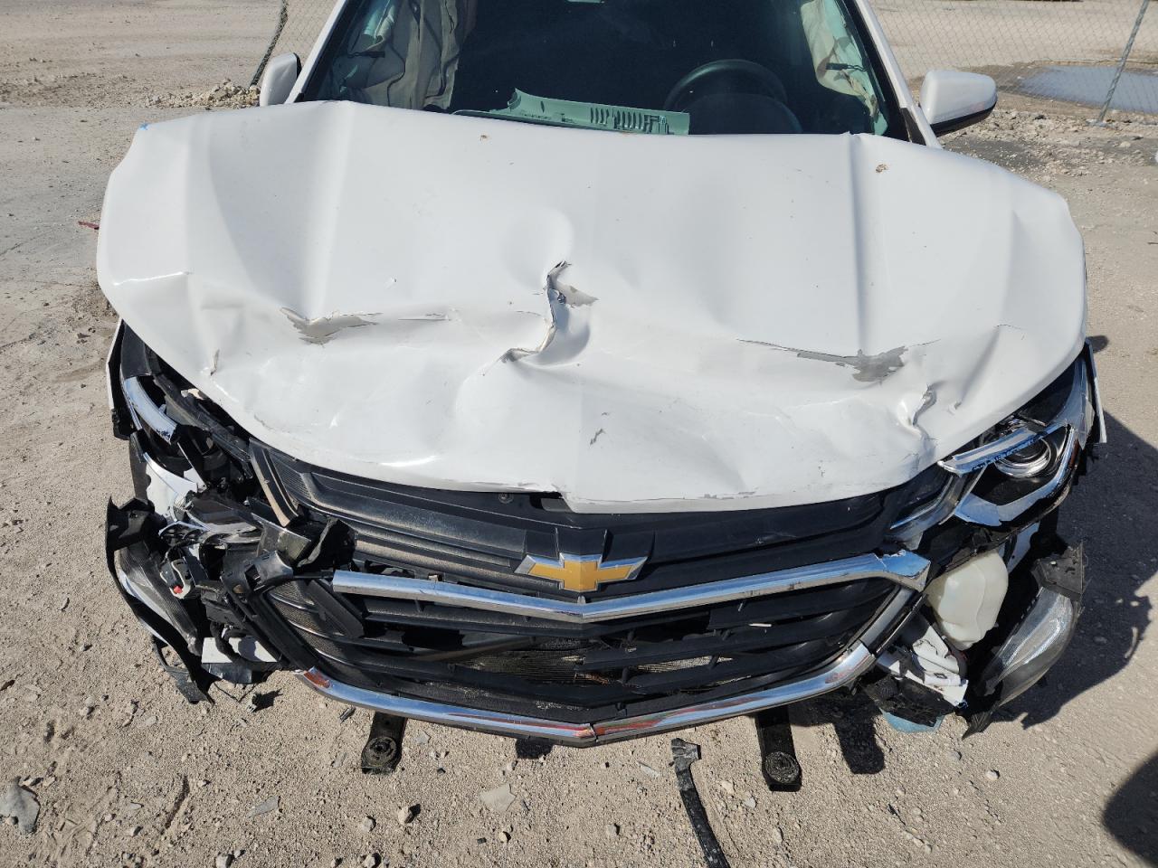 2020 CHEVROLET EQUINOX LT photo 12