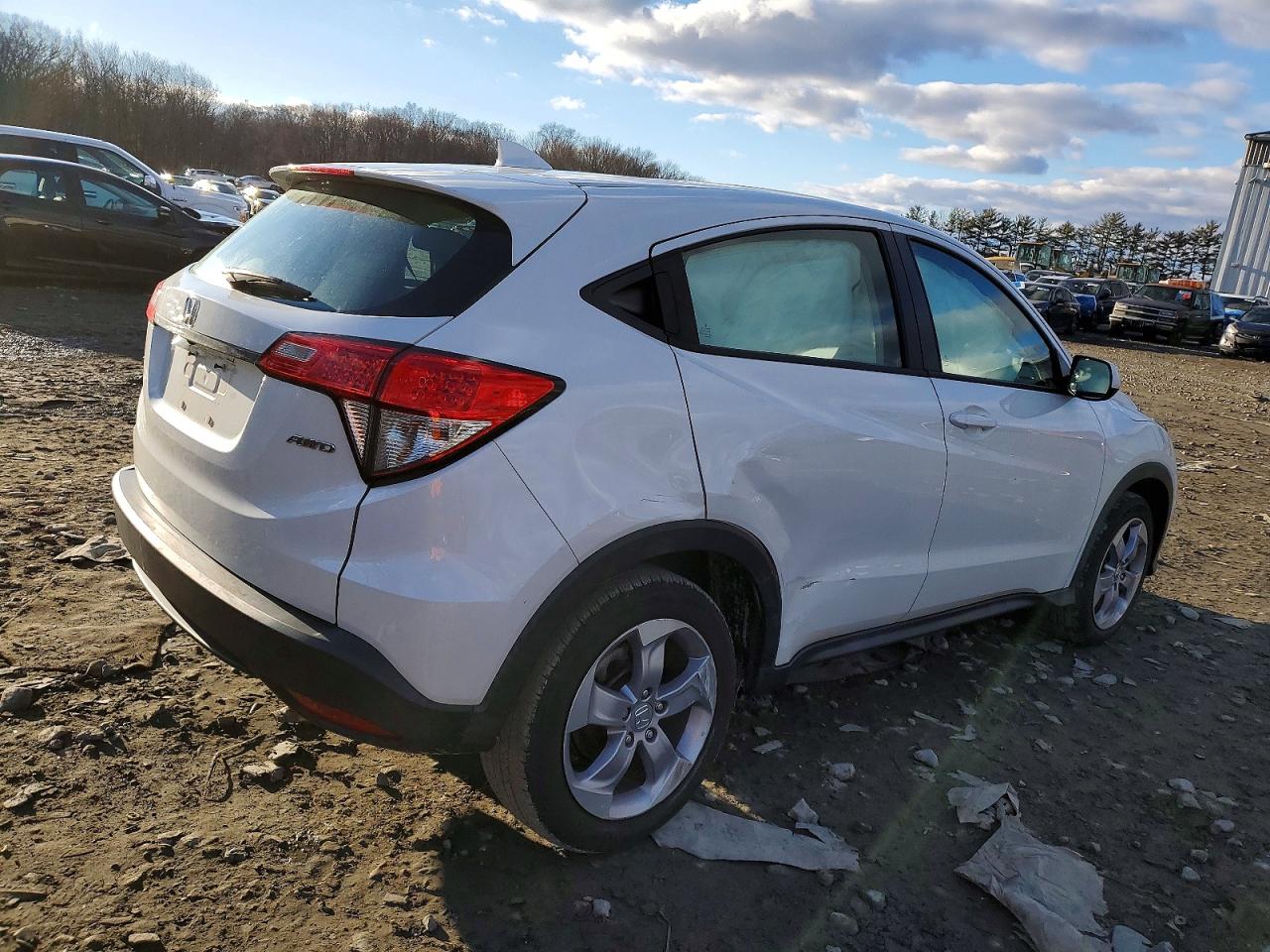 2021 HONDA HR-V LX photo 3
