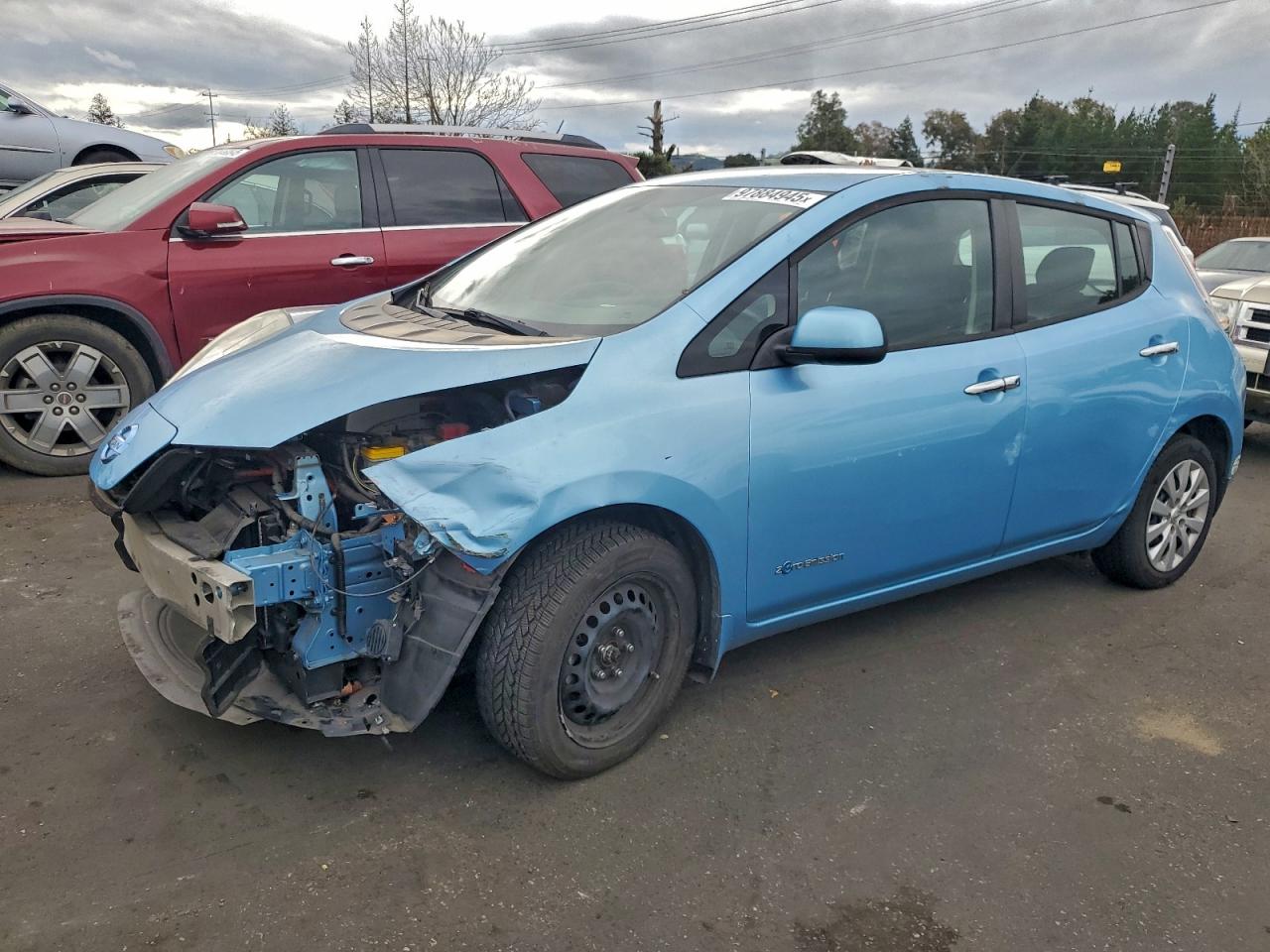 2015 NISSAN LEAF