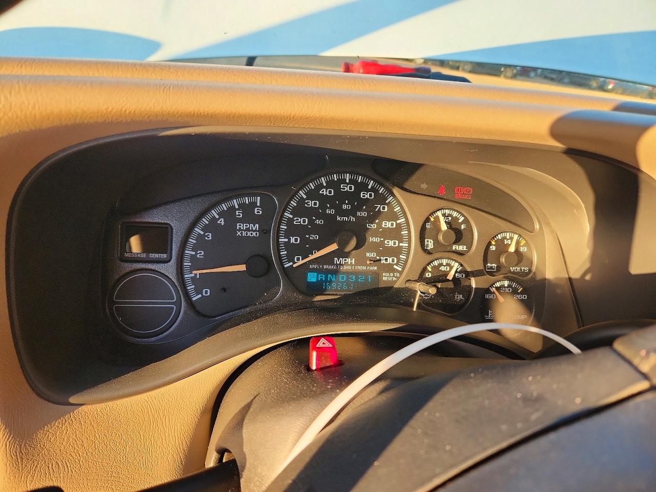 2001 GMC NEW SIERRA K1500 photo 9
