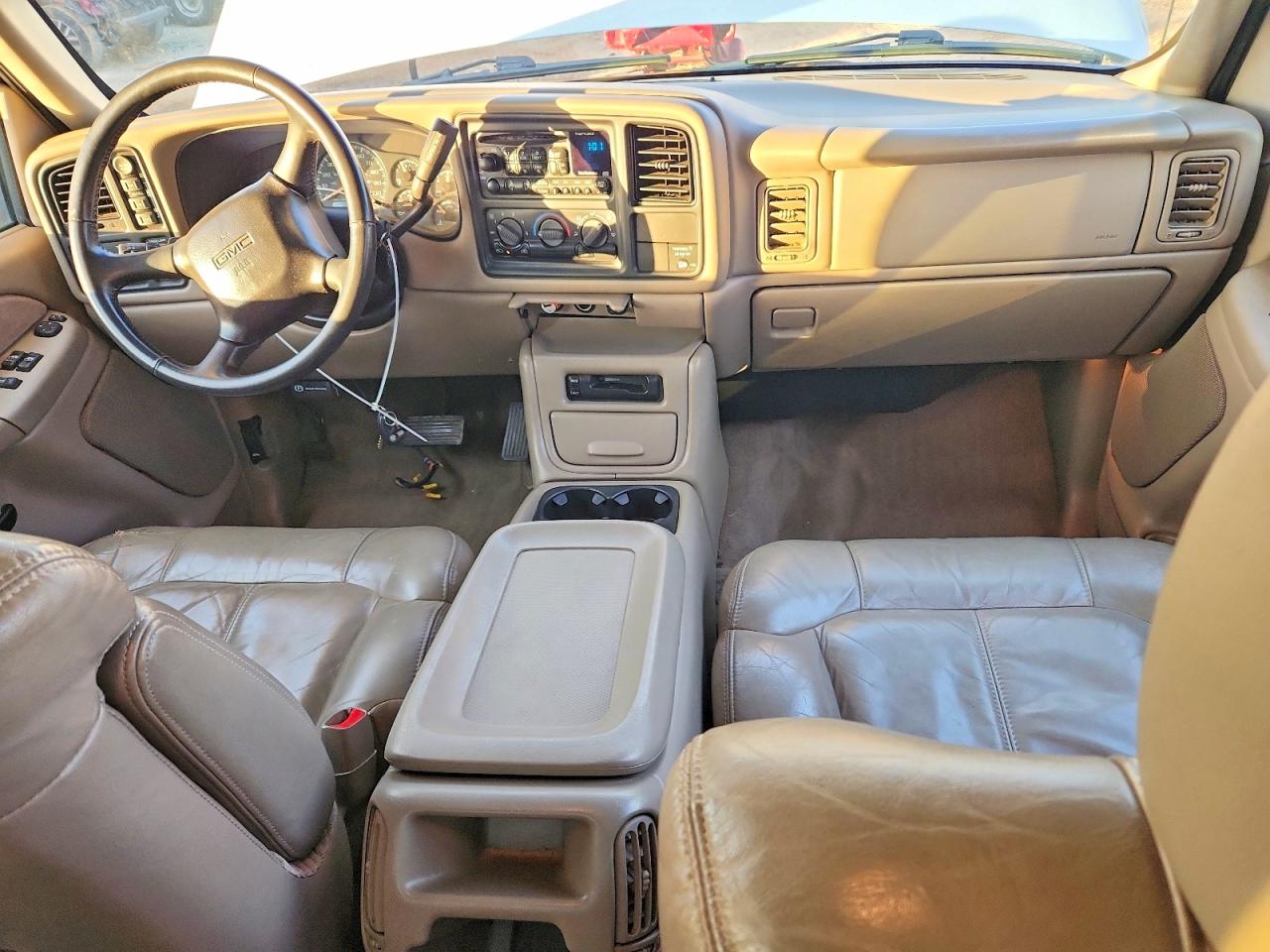 2001 GMC NEW SIERRA K1500 photo 8