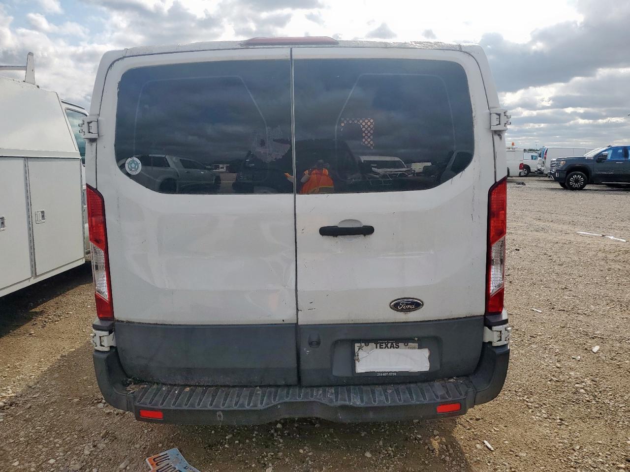 2016 FORD TRANSIT T-250 photo 6