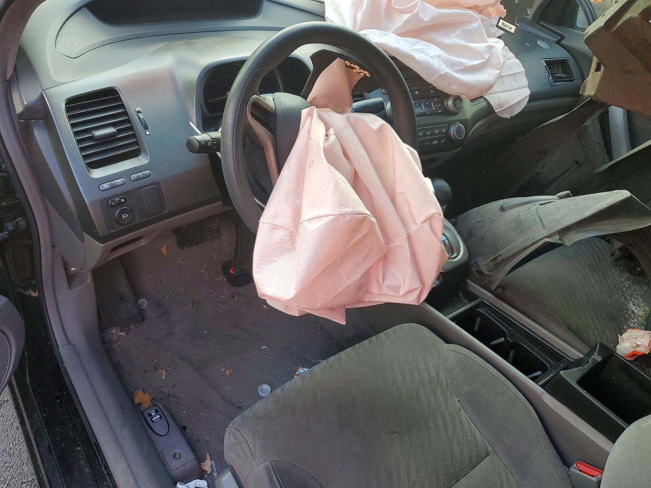 2010 HONDA CIVIC LX photo 8