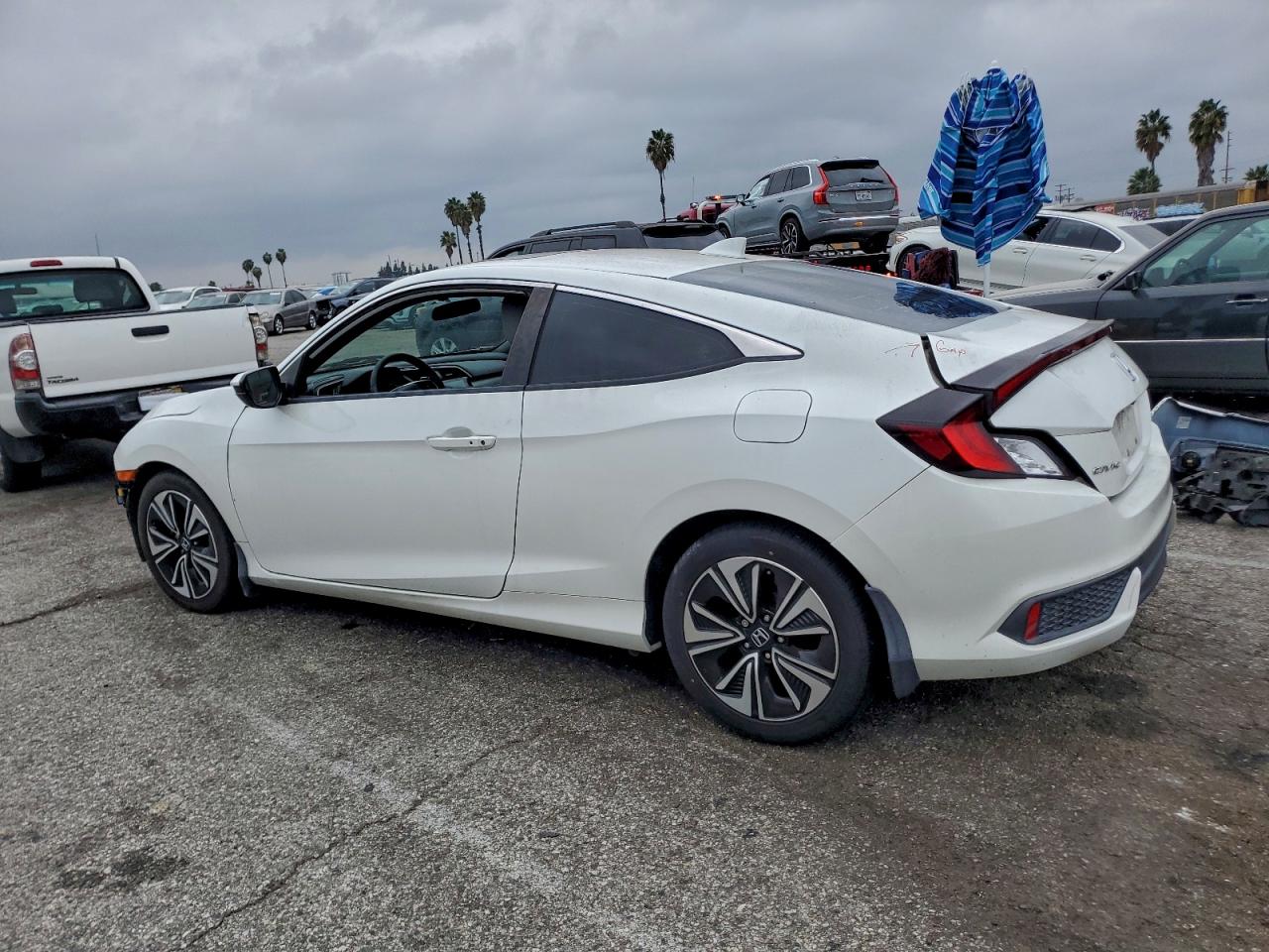 2016 HONDA CIVIC EX photo 2