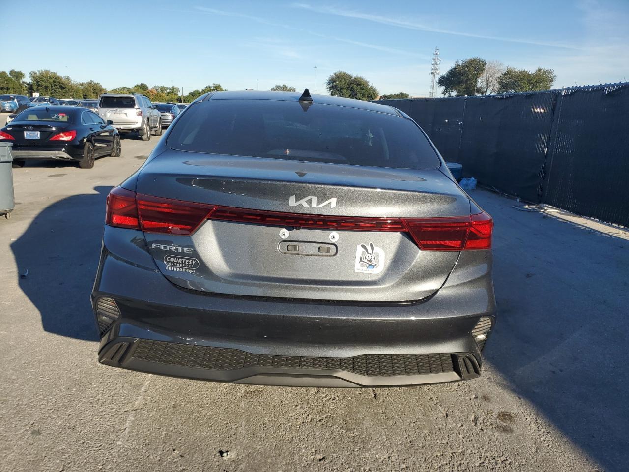 2023 KIA FORTE LX photo 6