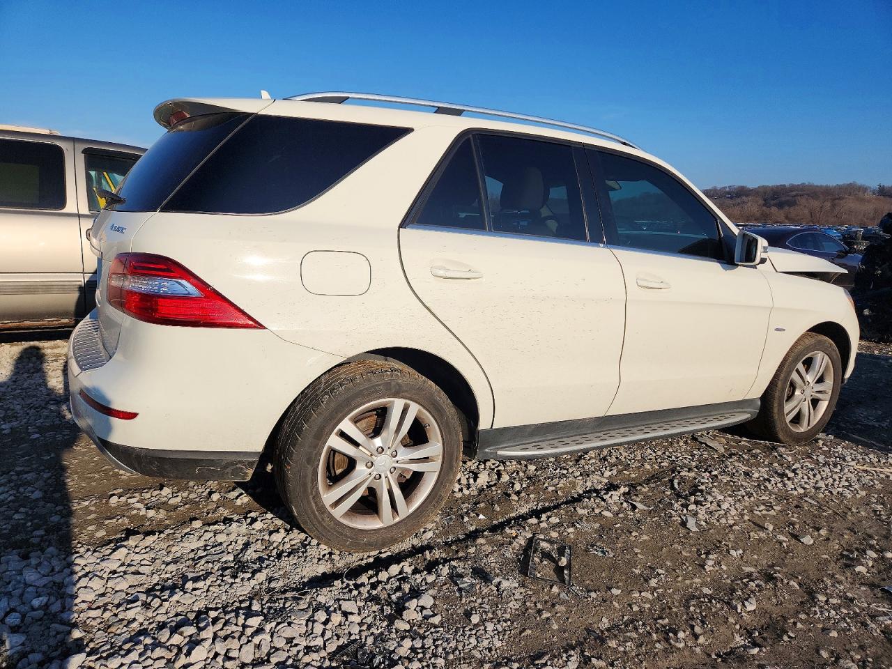 2012 MERCEDES-BENZ ML 350 4MATIC photo 3