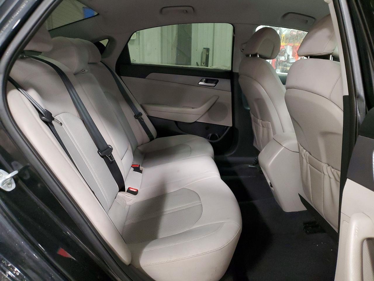 2015 HYUNDAI SONATA SE photo 10