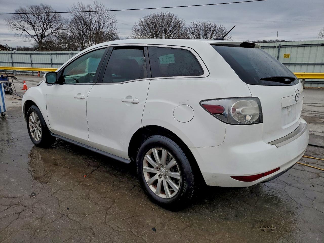 2011 MAZDA CX-7 photo 2