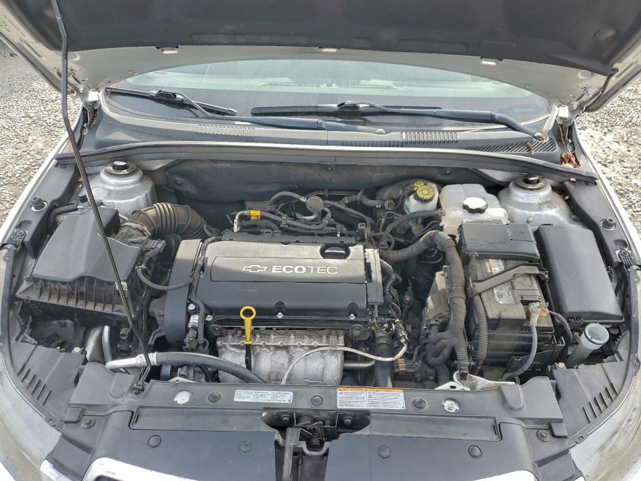 2016 CHEVROLET CRUZE LIMITED LS photo 11