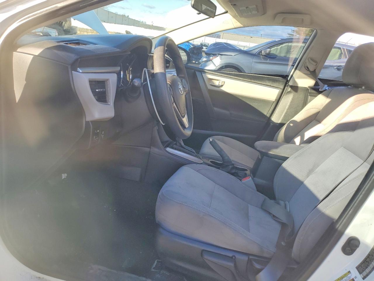 2016 TOYOTA COROLLA L photo 7
