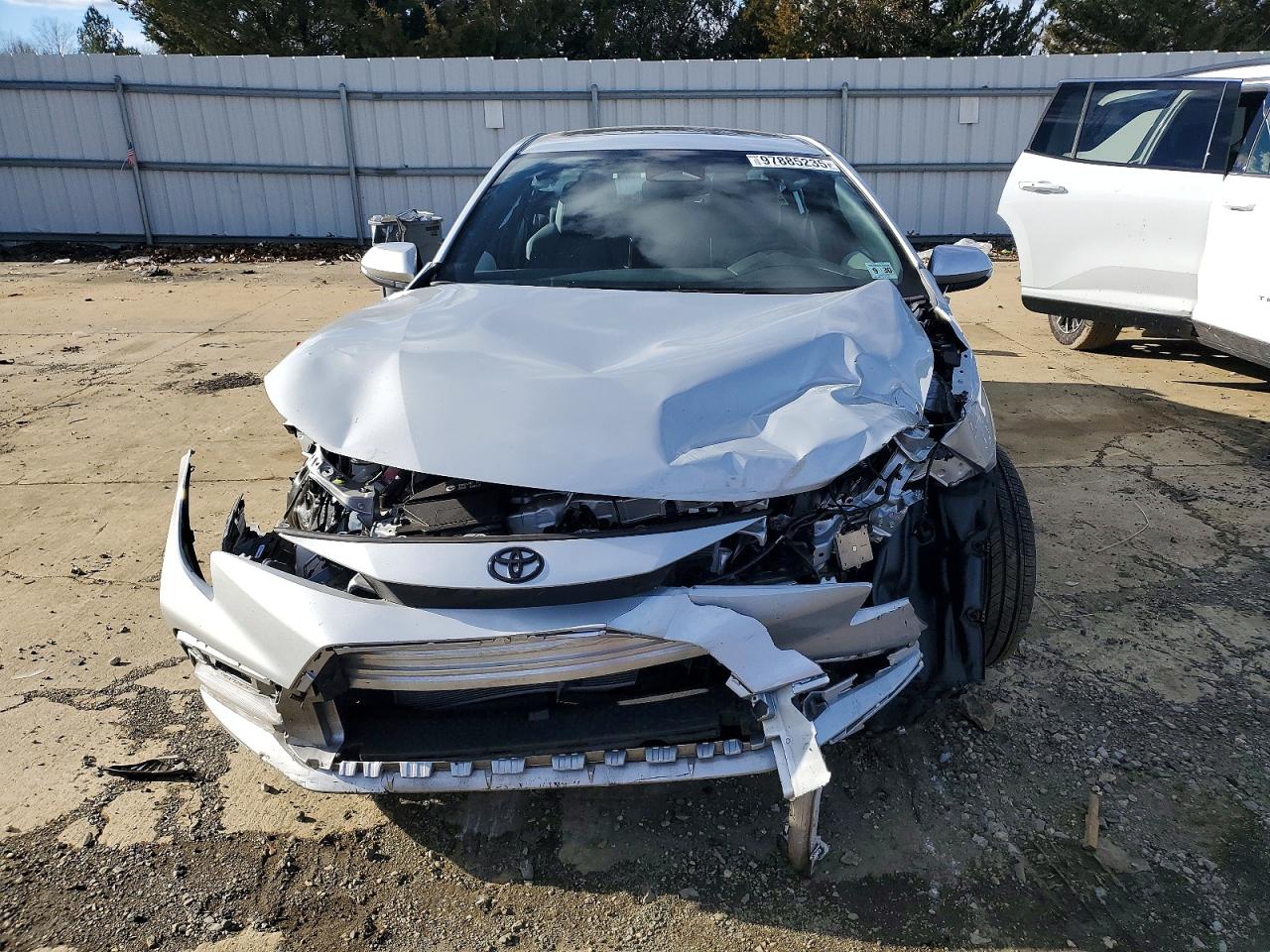 2025 TOYOTA COROLLA SE photo 5