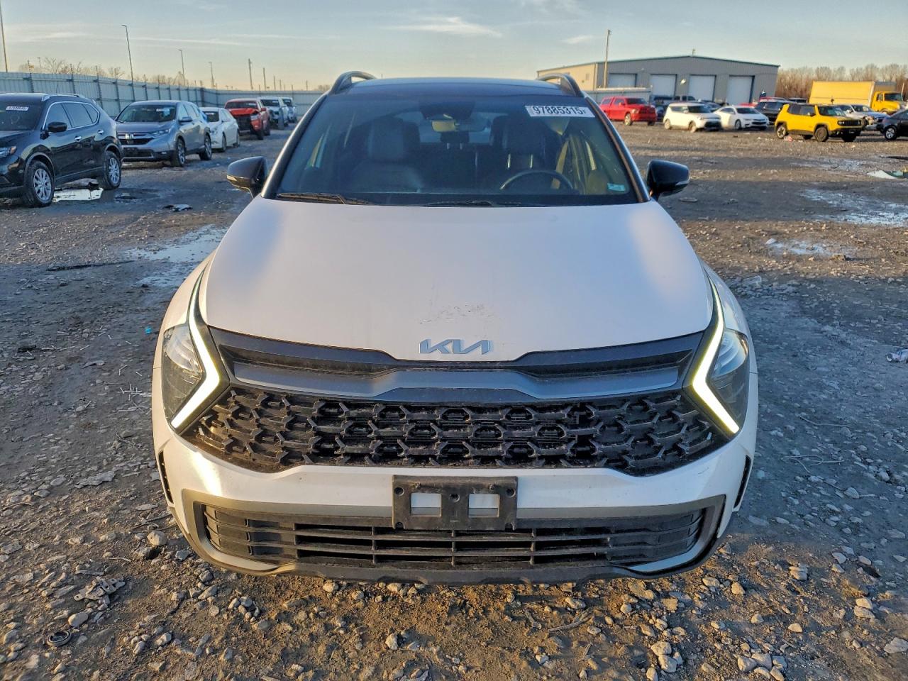 2023 KIA SPORTAGE X LINE photo 5