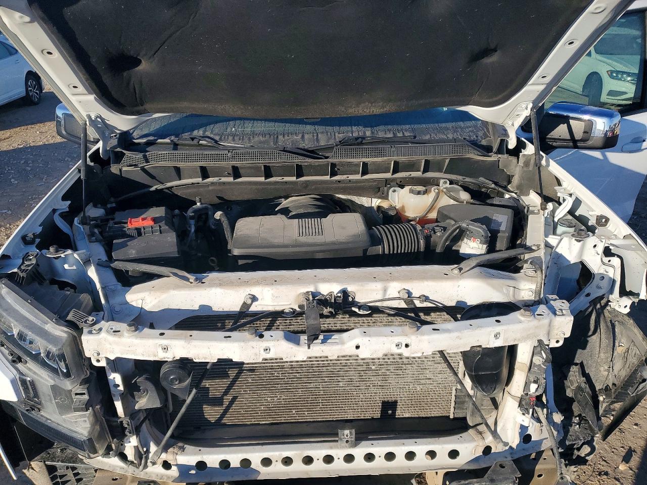 2020 CHEVROLET SILVERADO K1500 LT photo 11