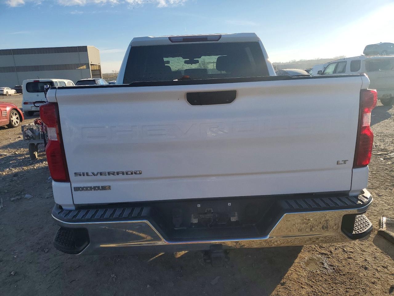 2020 CHEVROLET SILVERADO K1500 LT photo 6