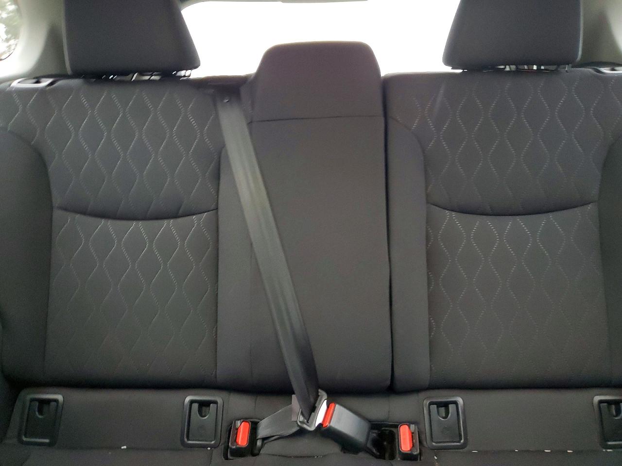 2023 TOYOTA COROLLA CROSS LE photo 10