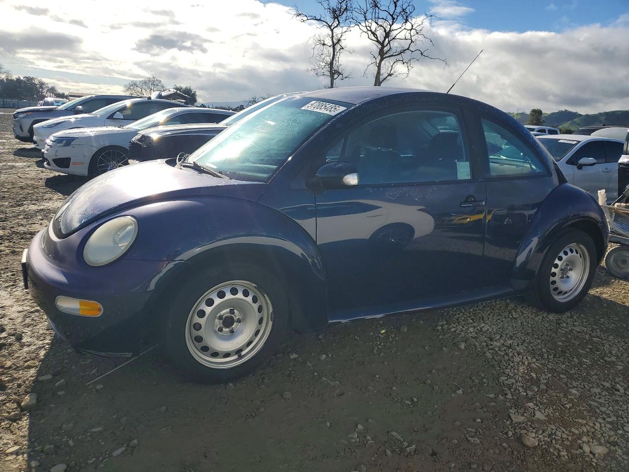 2004 VOLKSWAGEN NEW BEETLE