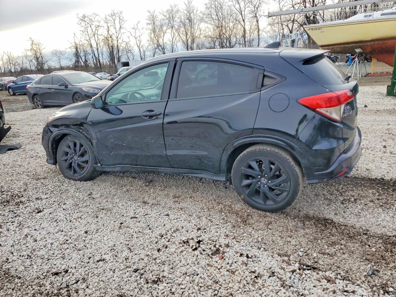 2021 HONDA HR-V SPORT photo 2