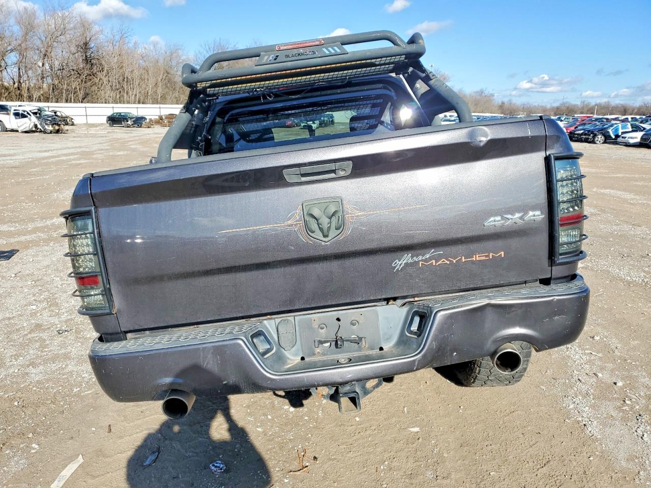 2014 RAM 1500 ST photo 6