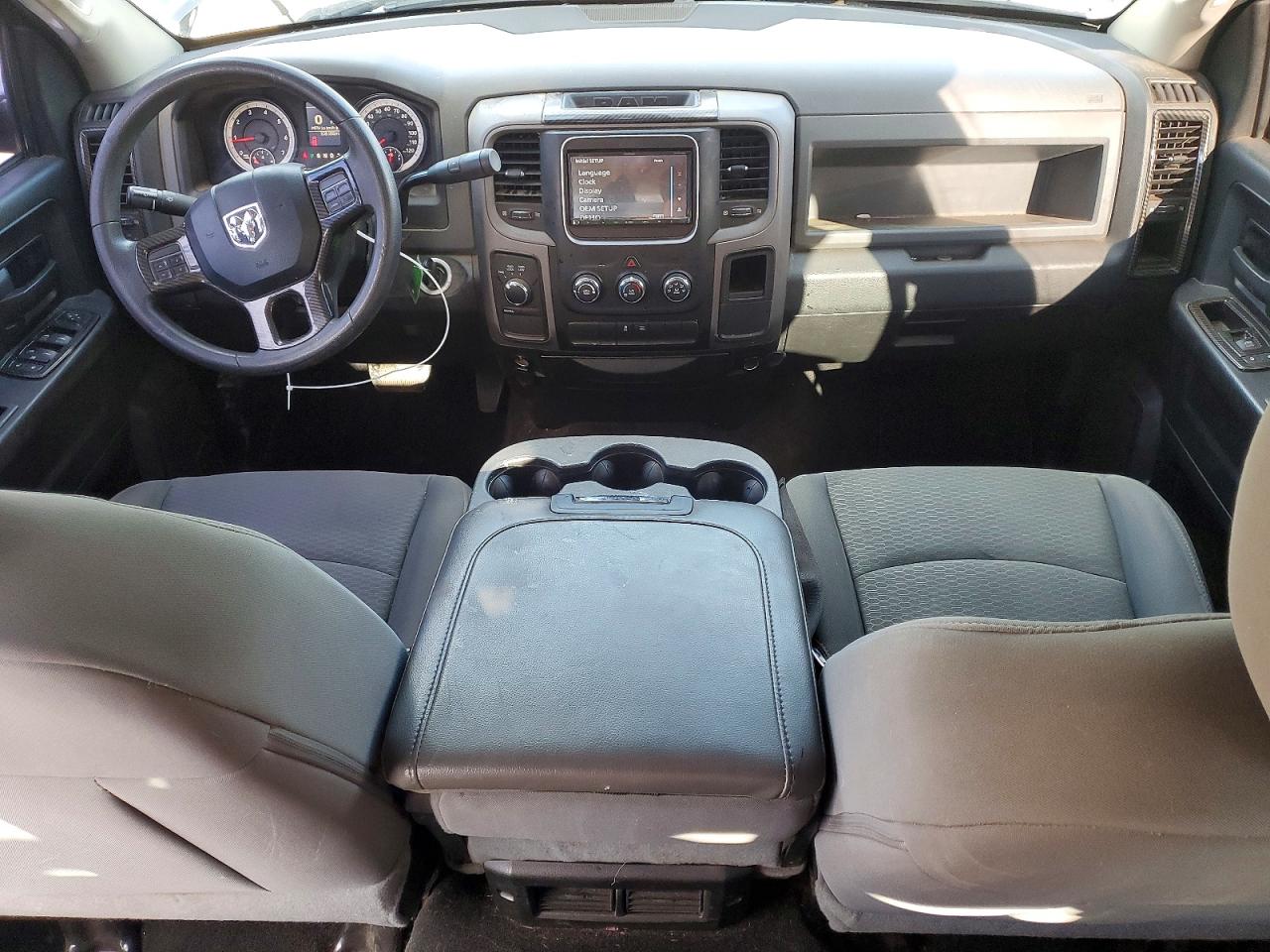 2014 RAM 1500 ST photo 8