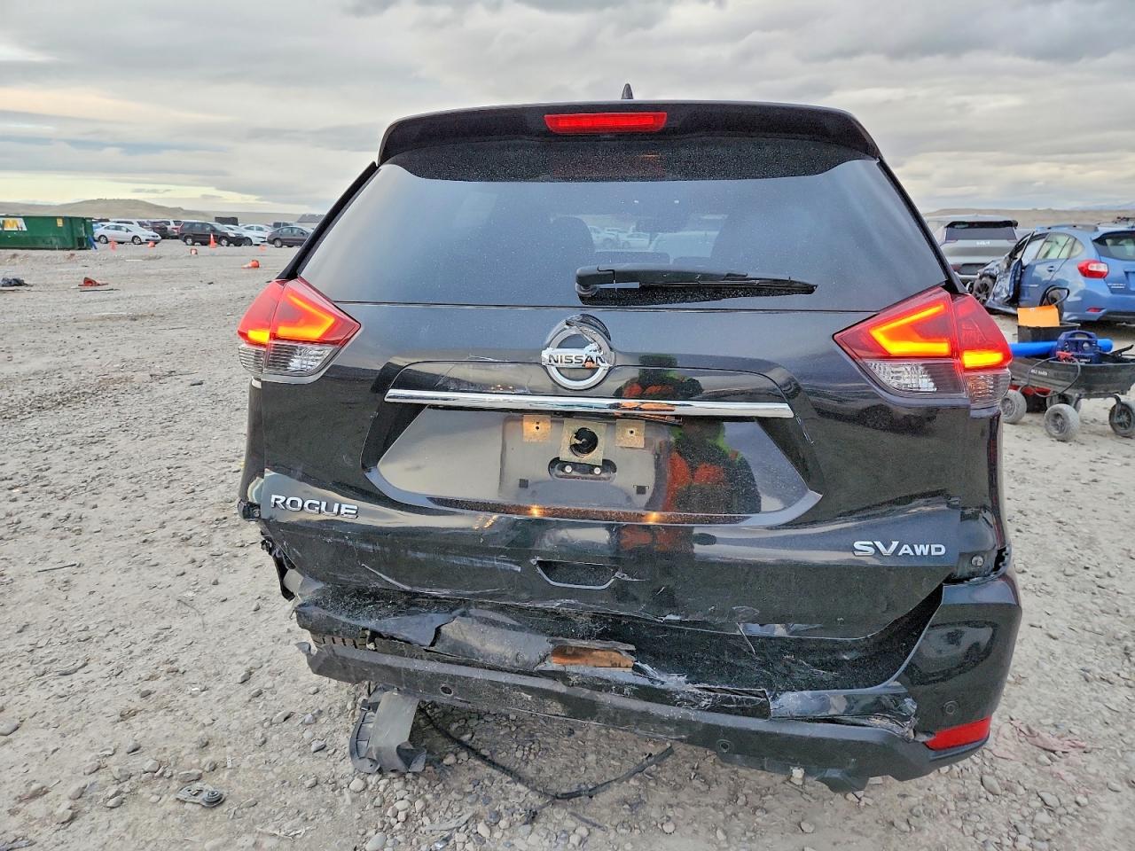2020 NISSAN ROGUE S photo 6