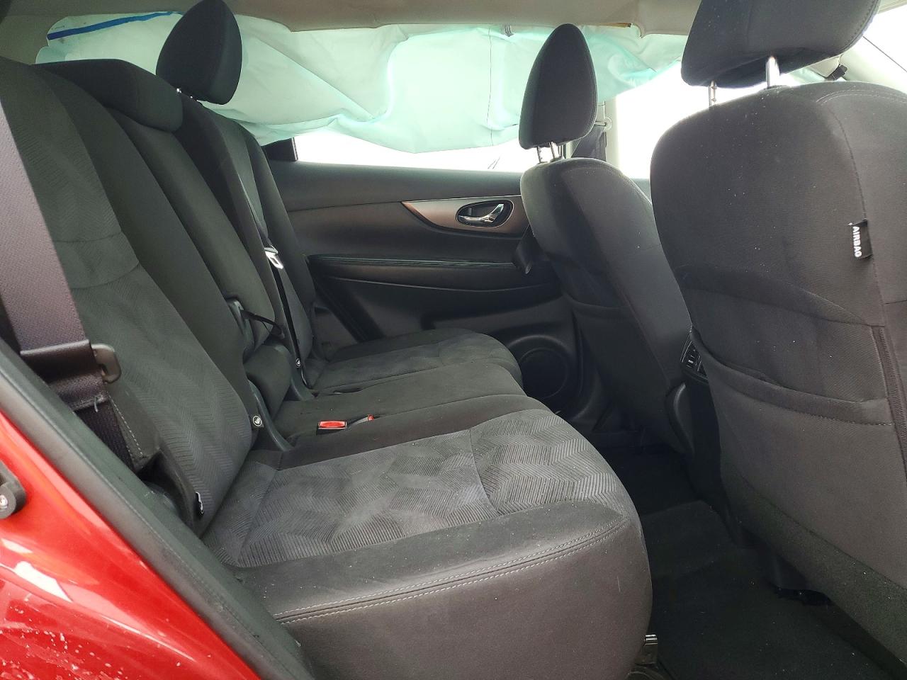 2016 NISSAN ROGUE S photo 10