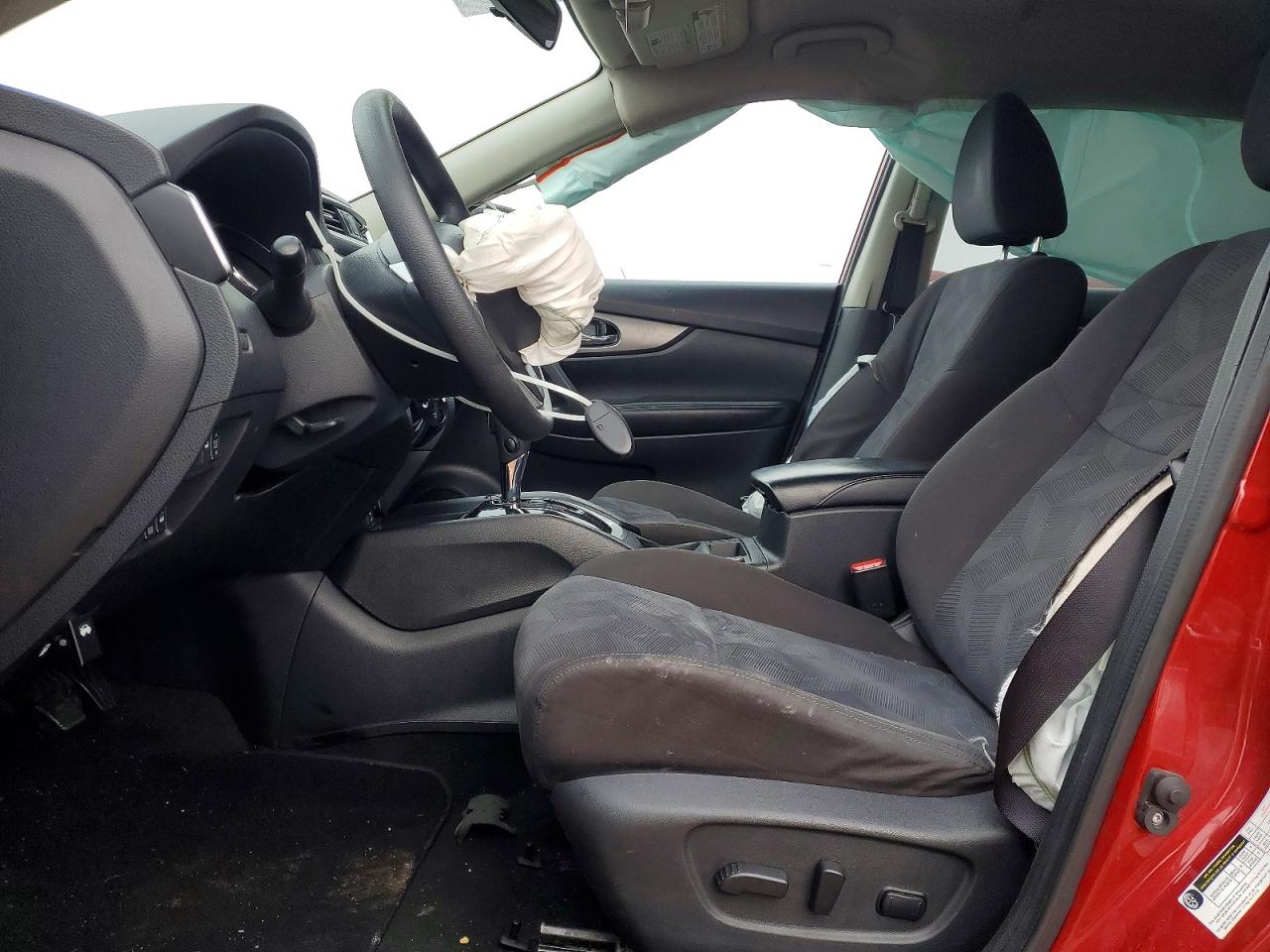 2016 NISSAN ROGUE S photo 7