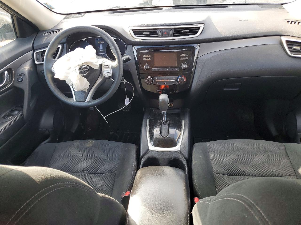 2016 NISSAN ROGUE S photo 8
