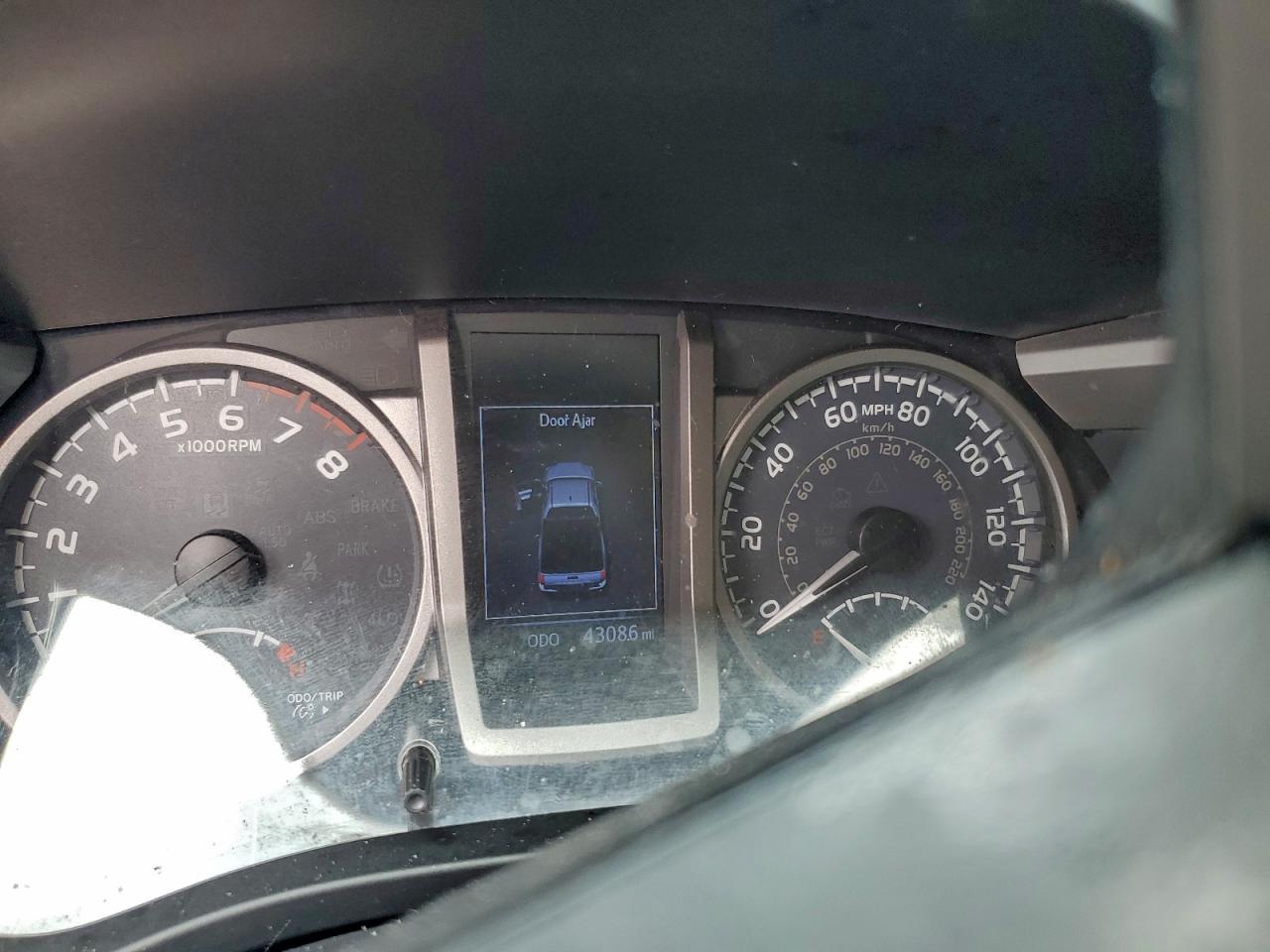 2019 TOYOTA TACOMA ACCESS CAB photo 9