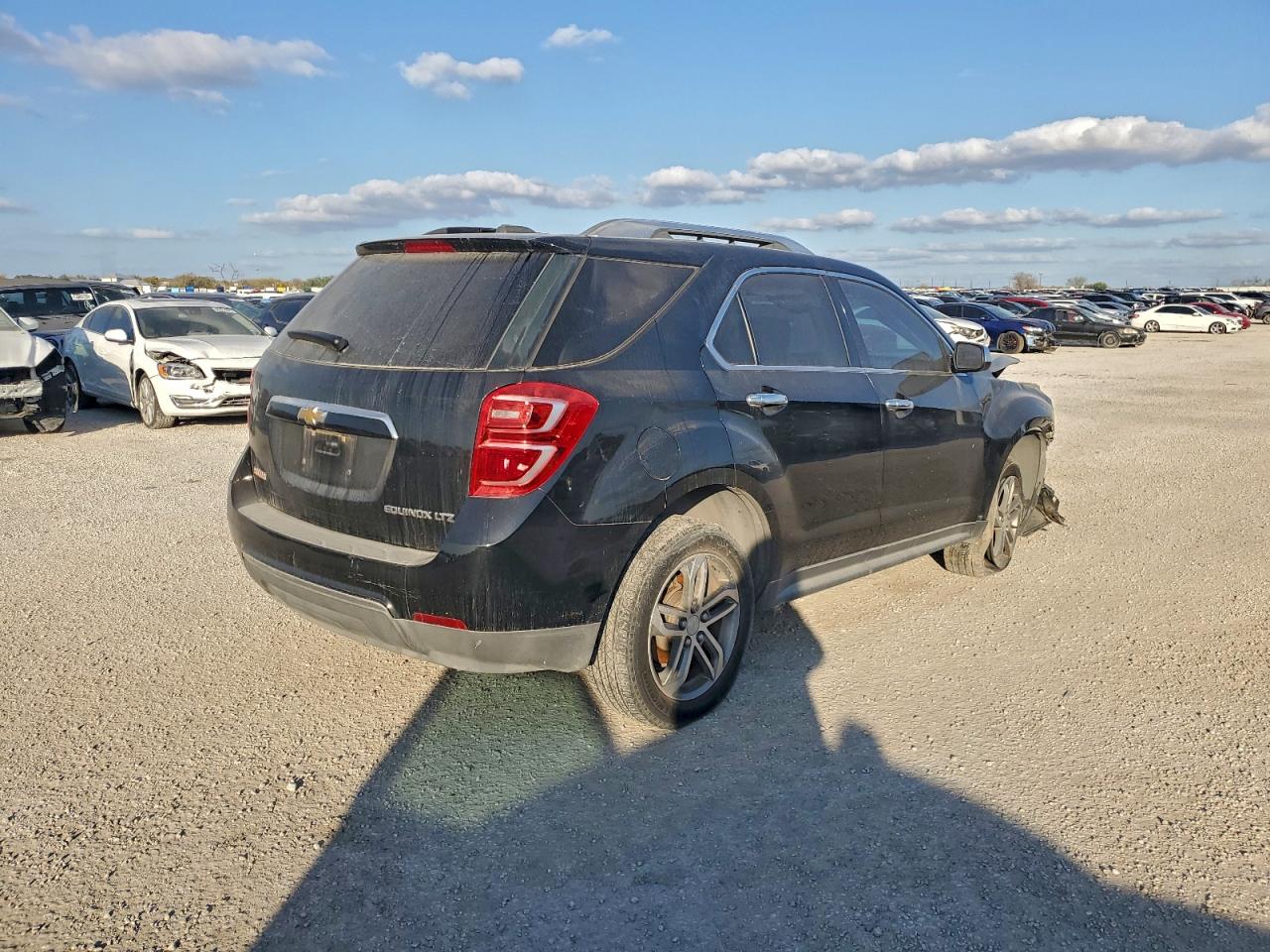 2016 CHEVROLET EQUINOX LTZ photo 3