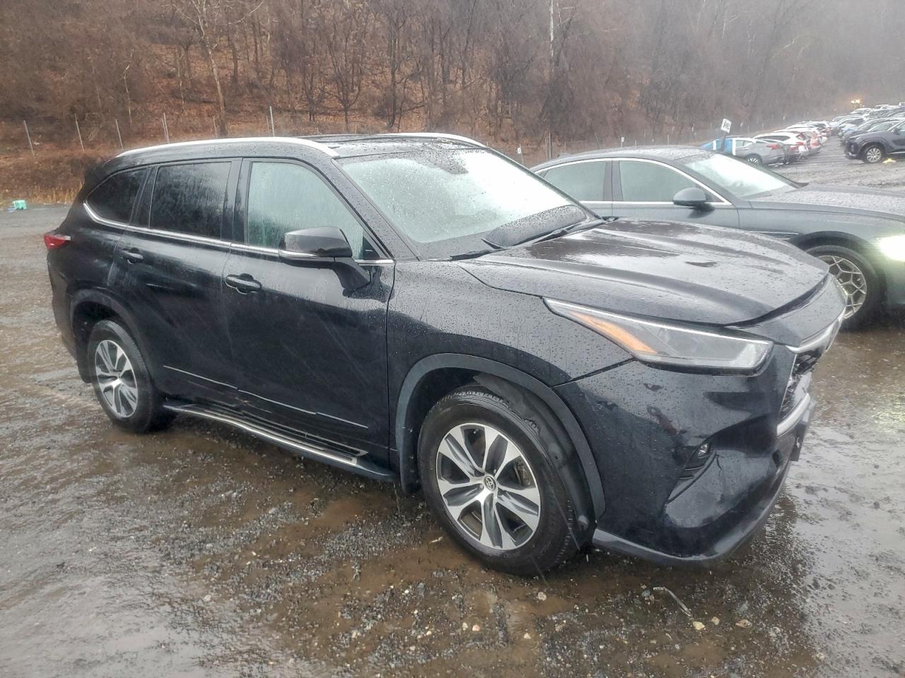 2023 TOYOTA HIGHLANDER L photo 4
