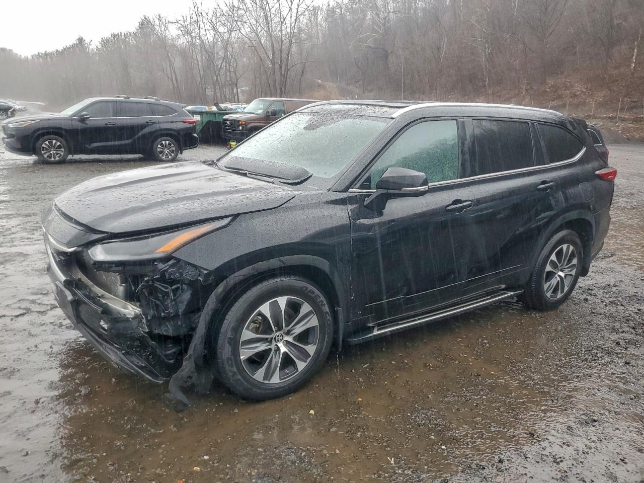 2023 TOYOTA HIGHLANDER
