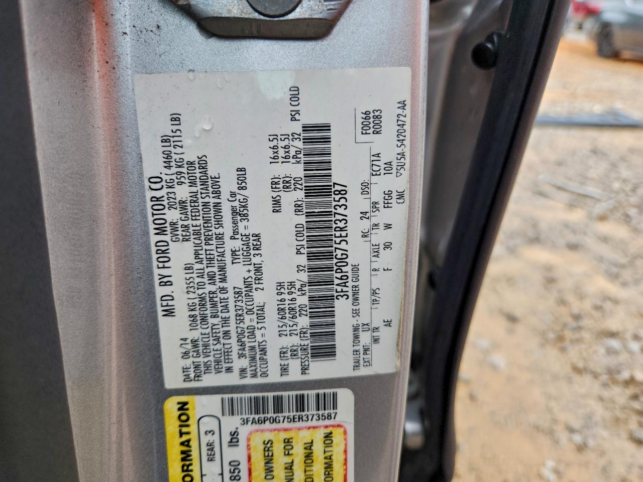 2014 FORD FUSION S photo 12