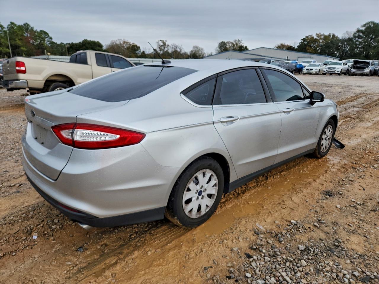 2014 FORD FUSION S photo 3