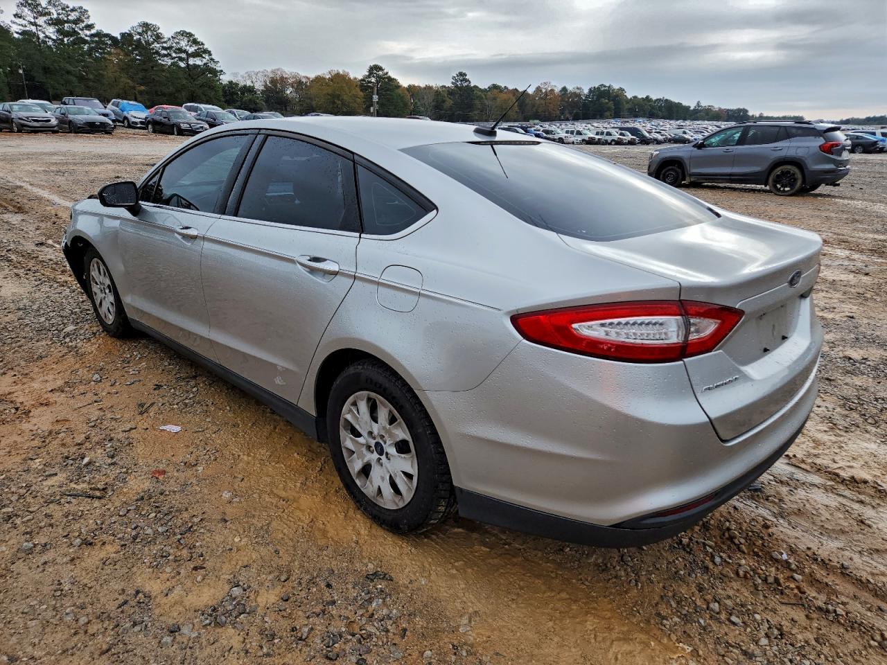 2014 FORD FUSION S photo 2