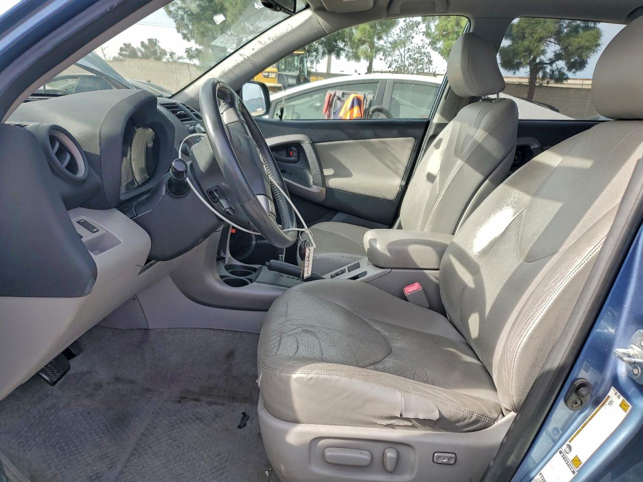 2007 TOYOTA RAV4 LIMITED photo 7