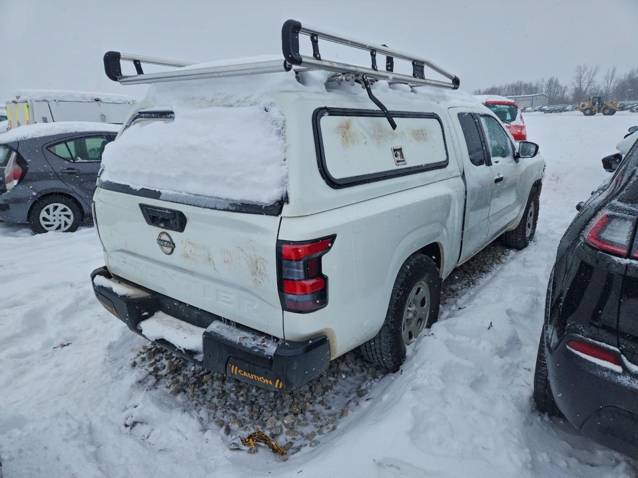 2024 NISSAN FRONTIER * CLEAN TITLE * PRIOR FLEET * photo 3
