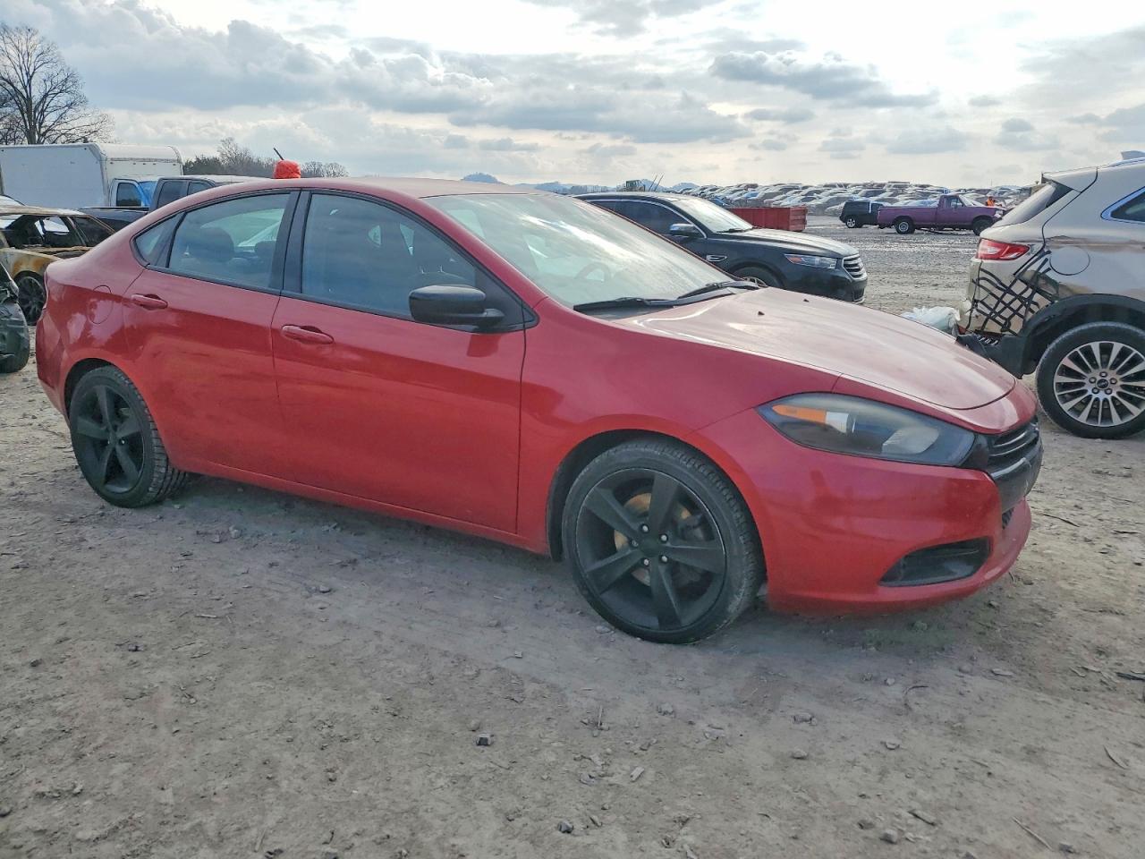 2015 DODGE DART SXT photo 4
