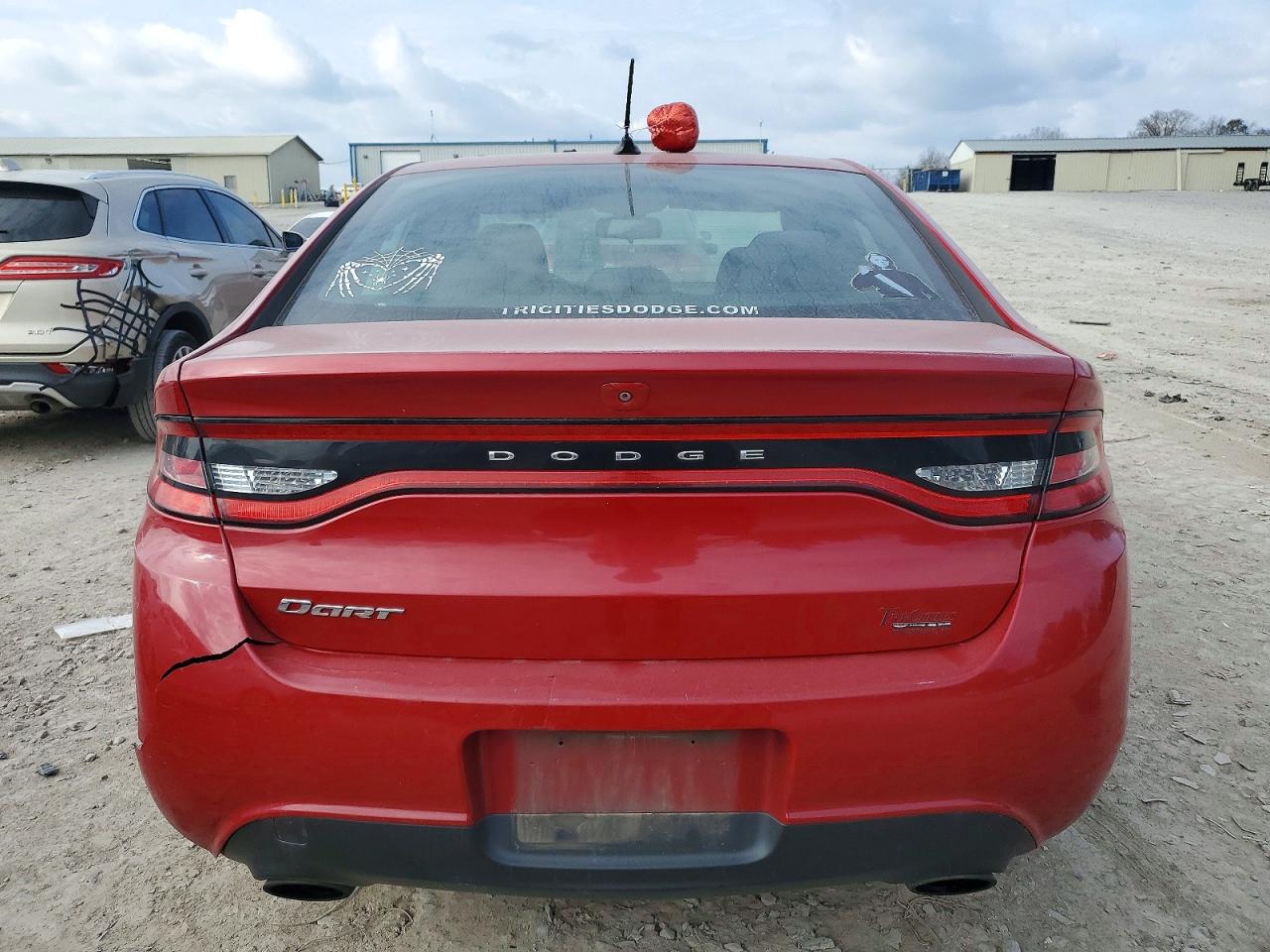 2015 DODGE DART SXT photo 6