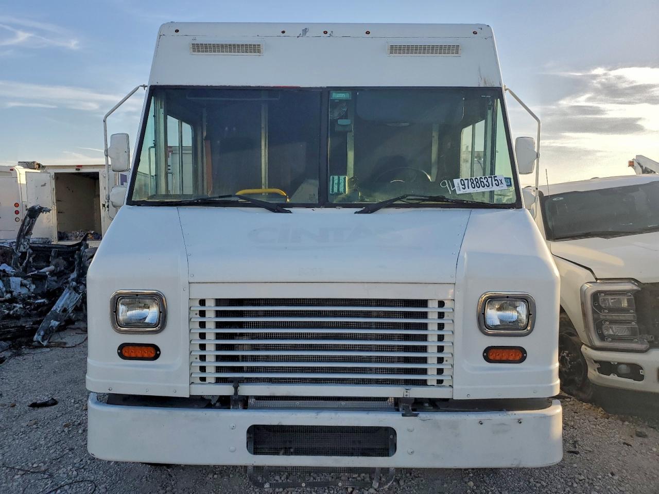 2015 FORD F59 photo 5