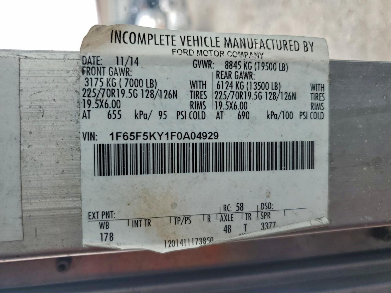 2015 FORD F59 photo 12